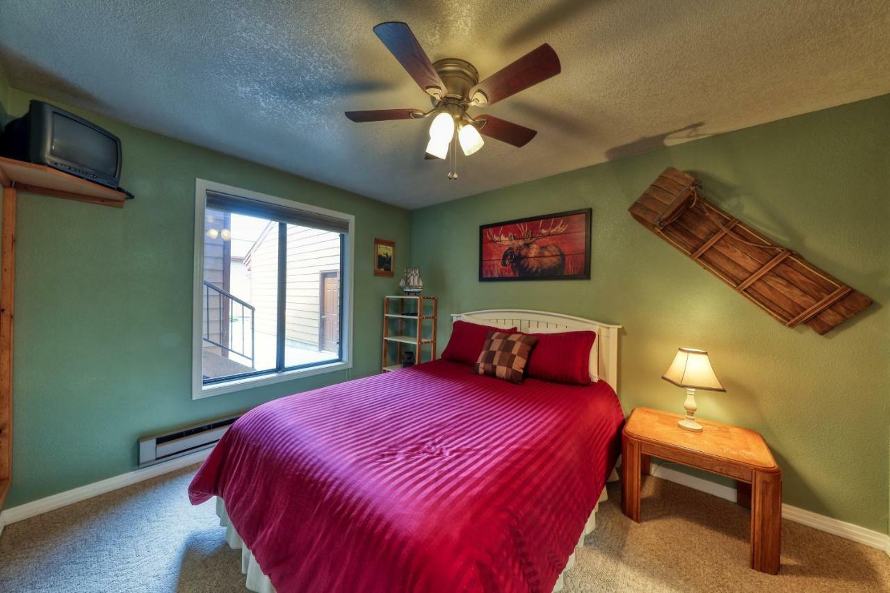 Aspen Village Golf Course Condo - Snowshoes マッコール エクステリア 写真