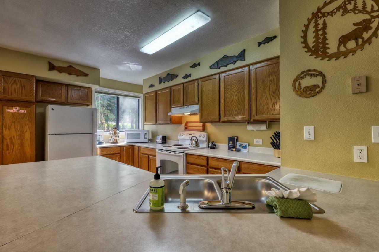 Aspen Village Golf Course Condo - Snowshoes マッコール エクステリア 写真