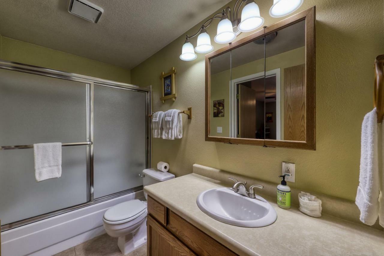 Aspen Village Golf Course Condo - Snowshoes マッコール エクステリア 写真